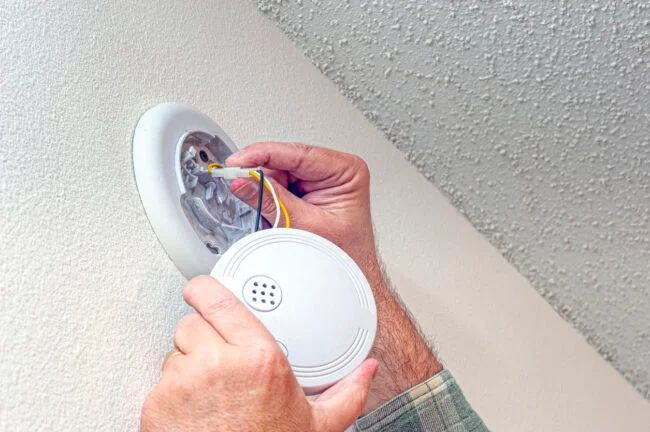 Fire extinguisher and exit light service in Connecticut